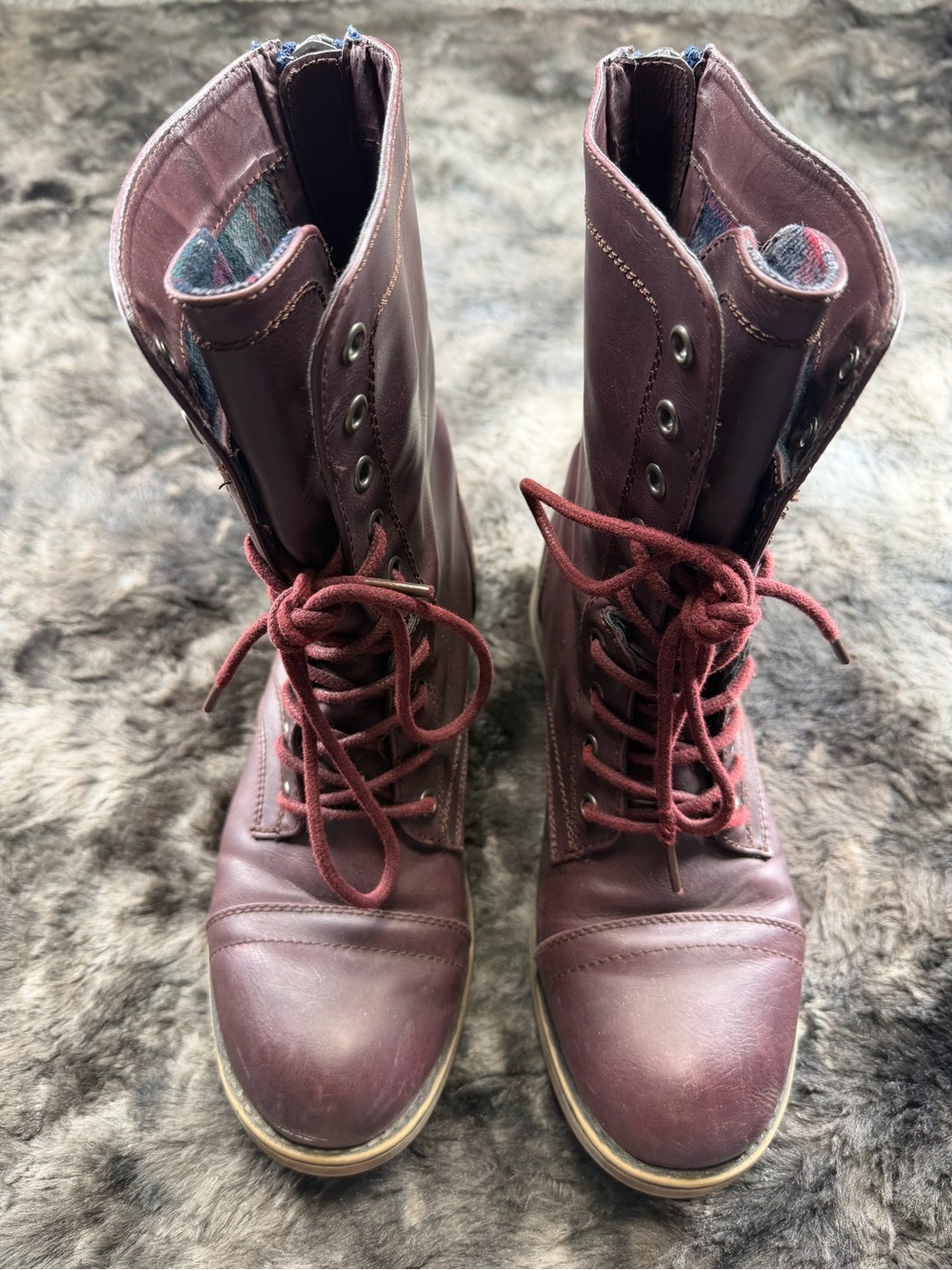 Madden Girl Burgundy Lace Up Combat Boots Plaid Lined Back Zip Women Size 8.5M